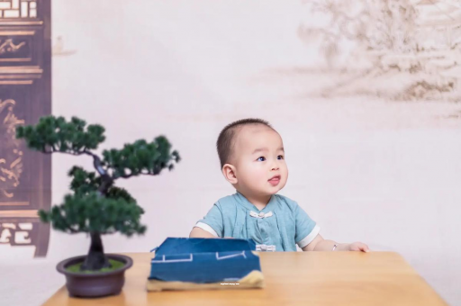 云梦宝宝拉屎就哭 云梦宝宝拉屎就哭